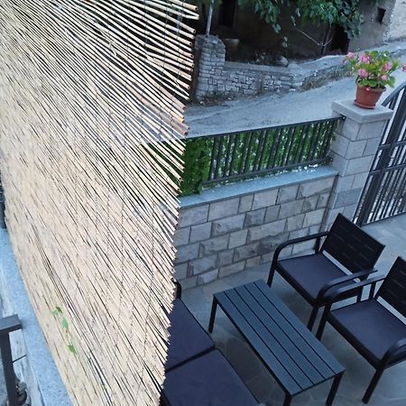 Apartment Iva トレビニエ エクステリア 写真