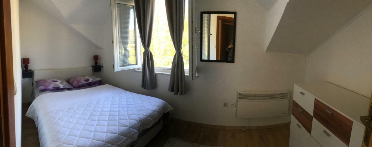 Apartment Iva トレビニエ エクステリア 写真